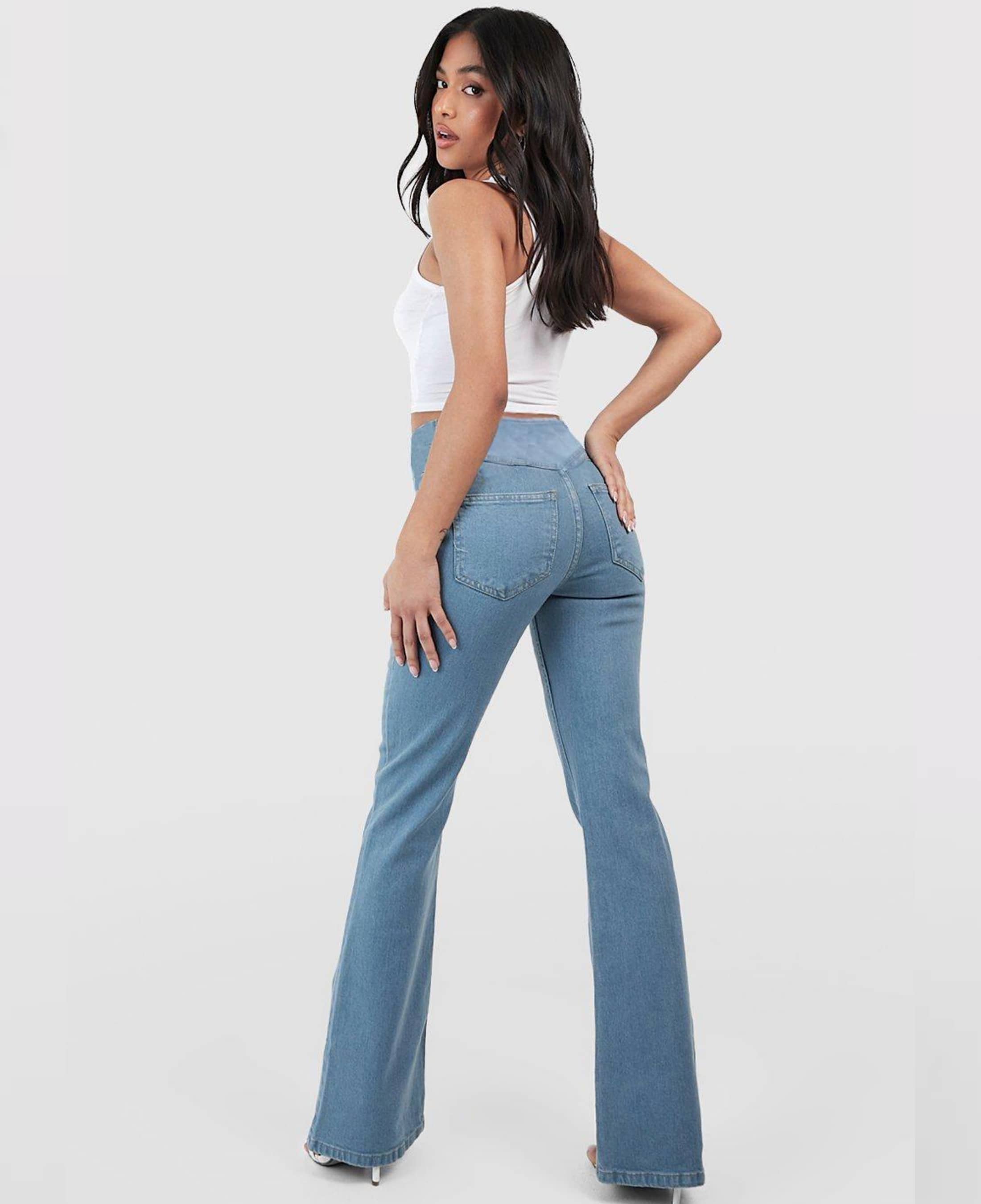 Noelle High-Waisted Jeans