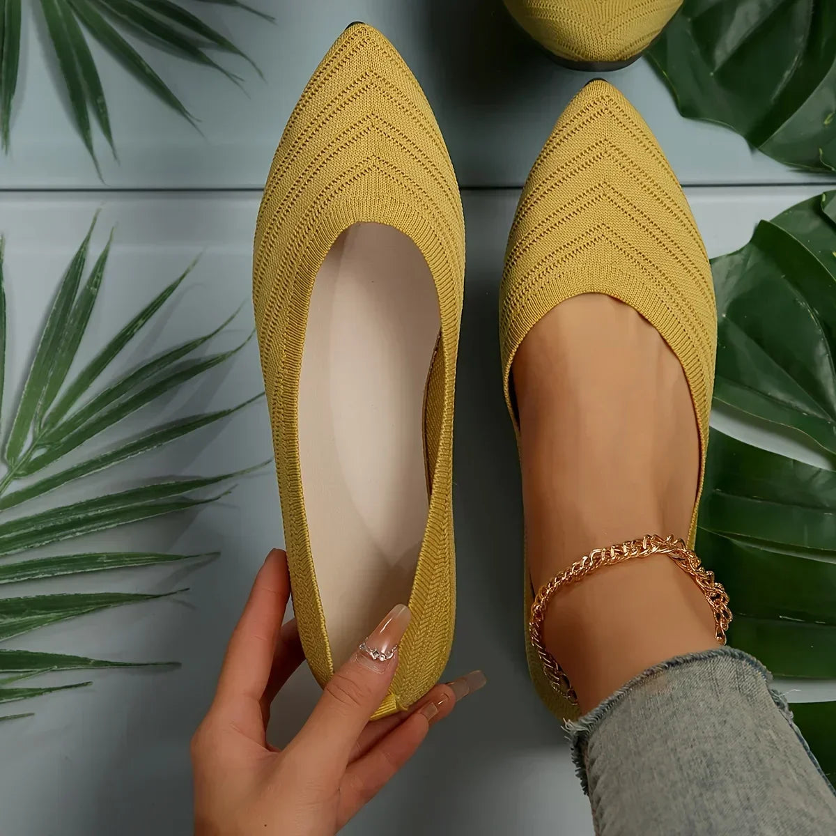 Livia | Pointed Ballet Flats