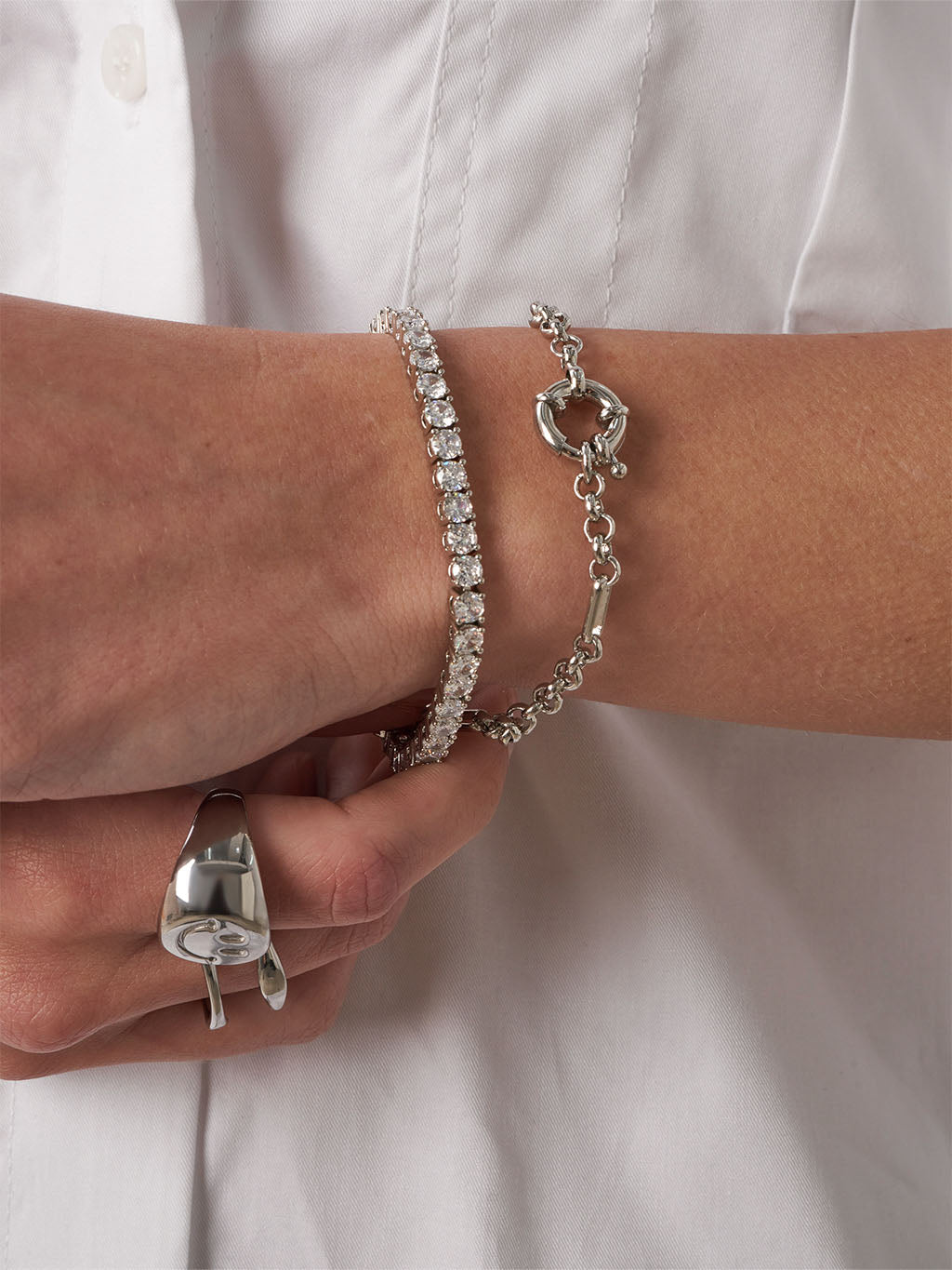 Lariat Chain Circle Bracelet