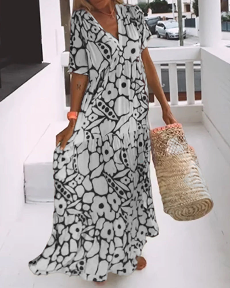 HavenHills | Loose dress with V-neck and print