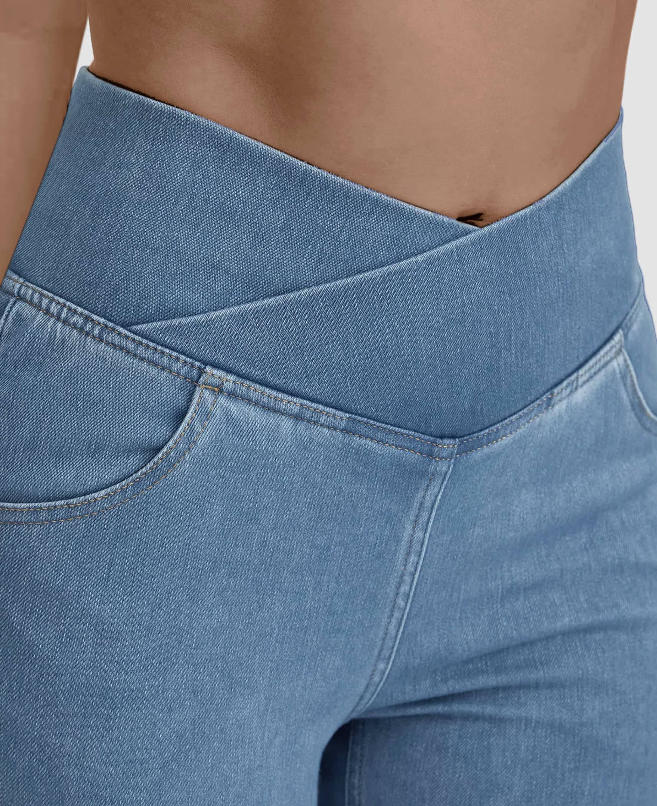 Noelle High-Waisted Jeans