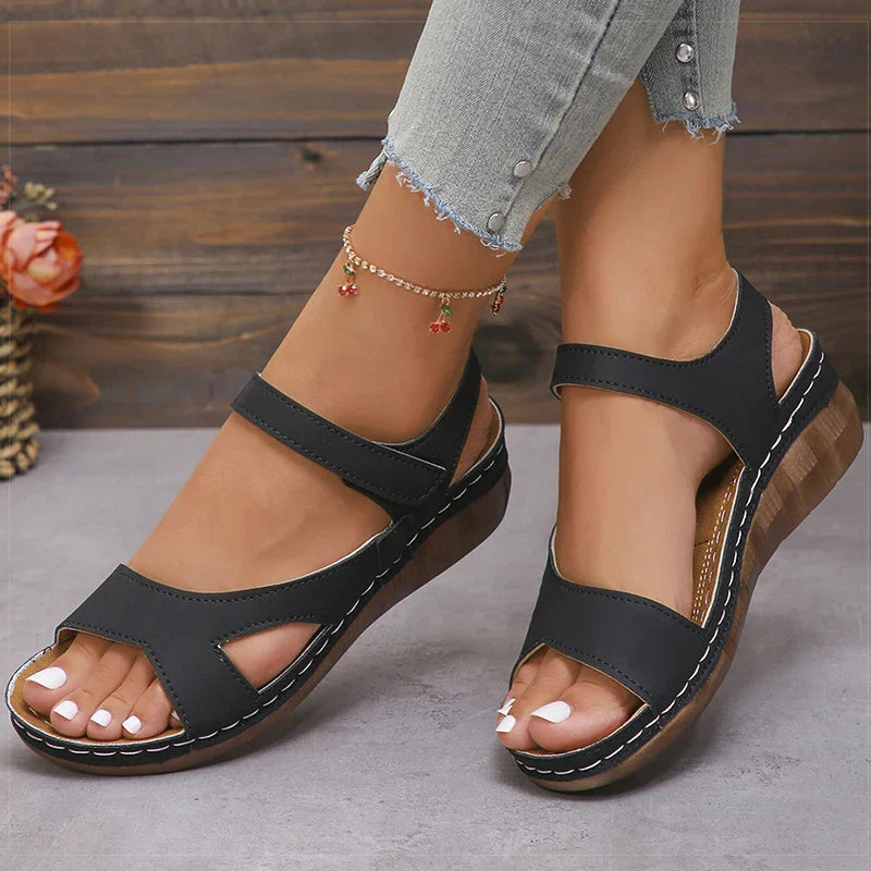 Shontelle | Modern orthopedic sandals