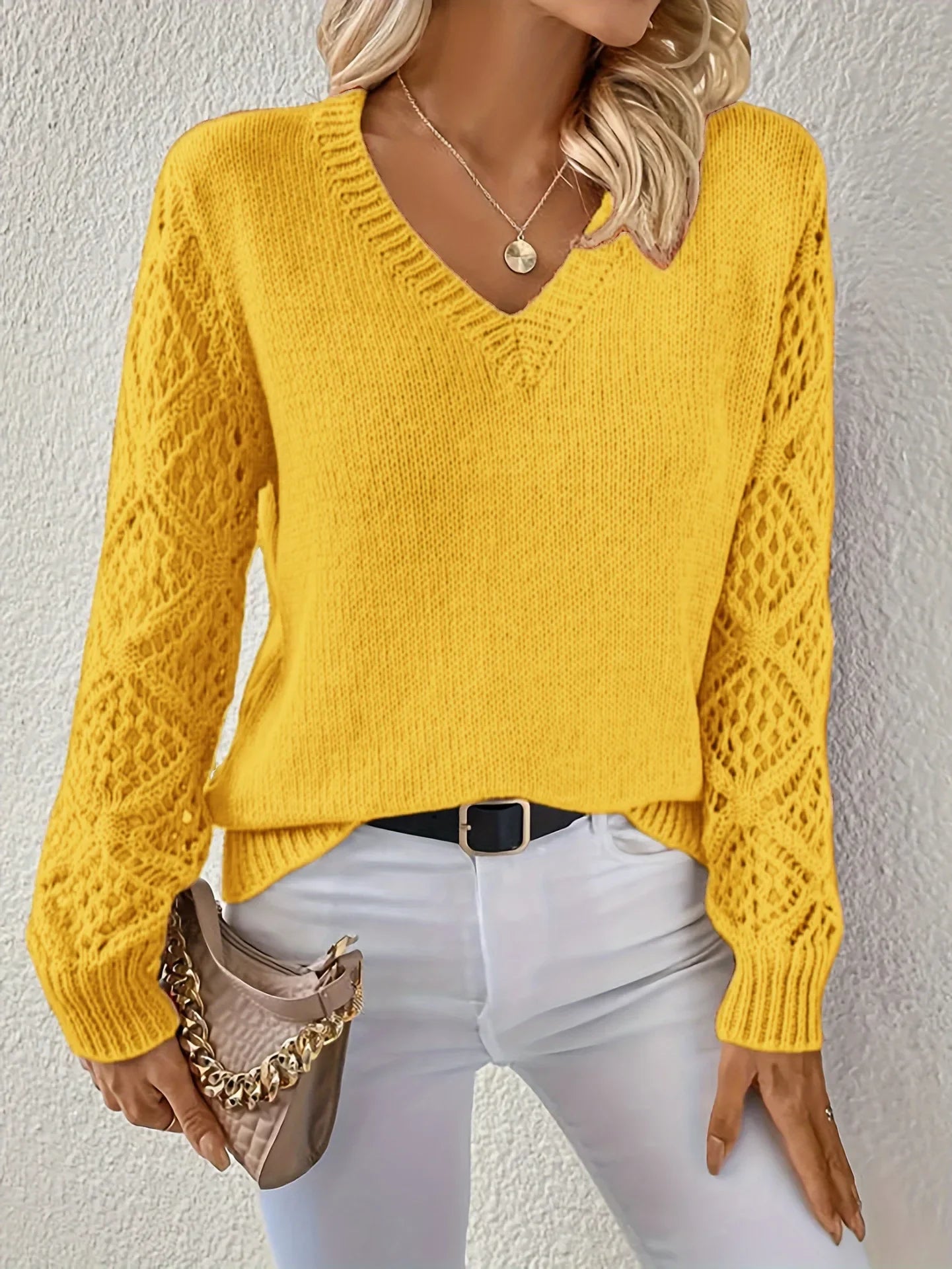 Daisy | V-Neck Sweater