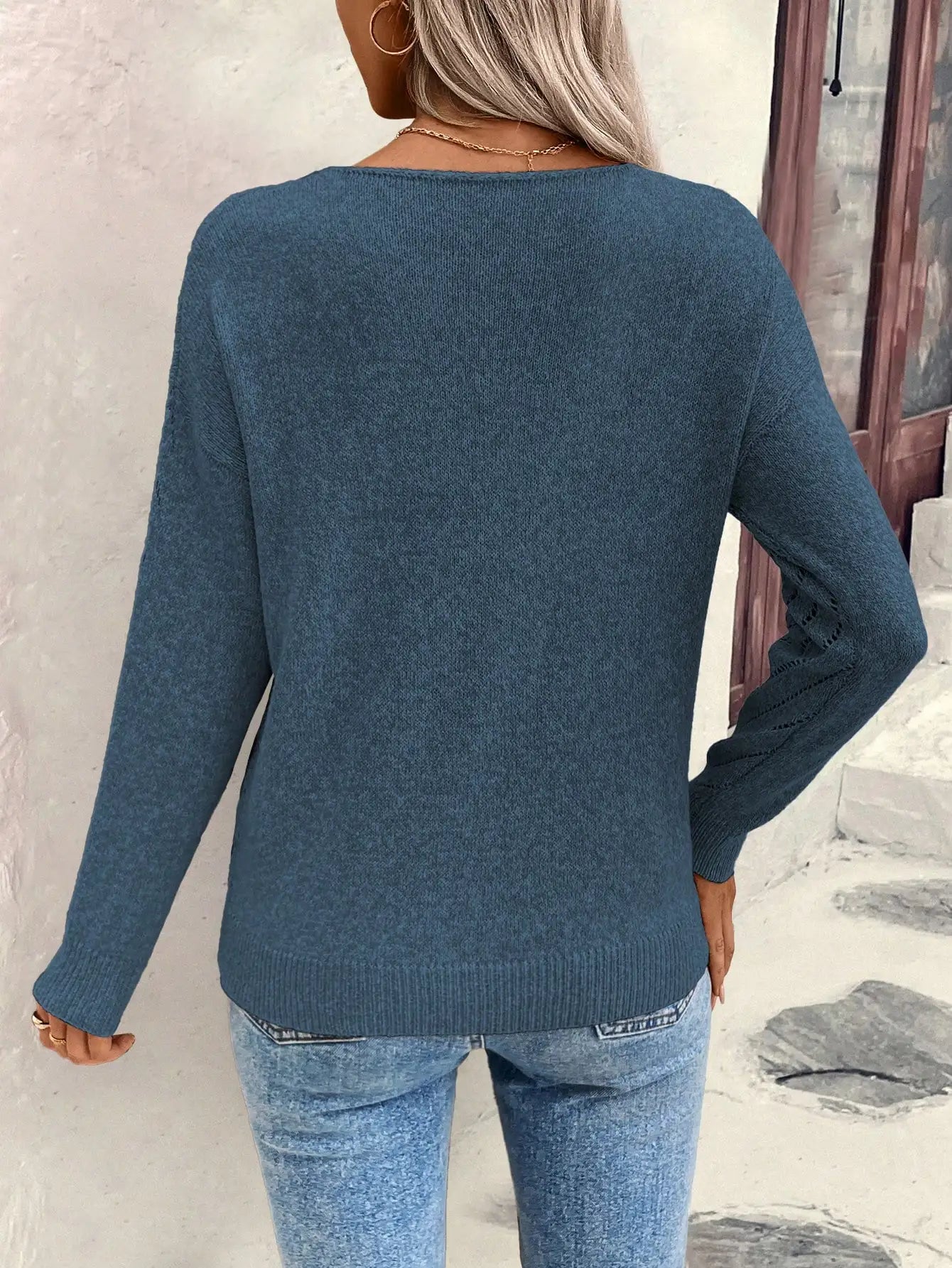 Blythe | Casual sweater with V-neck