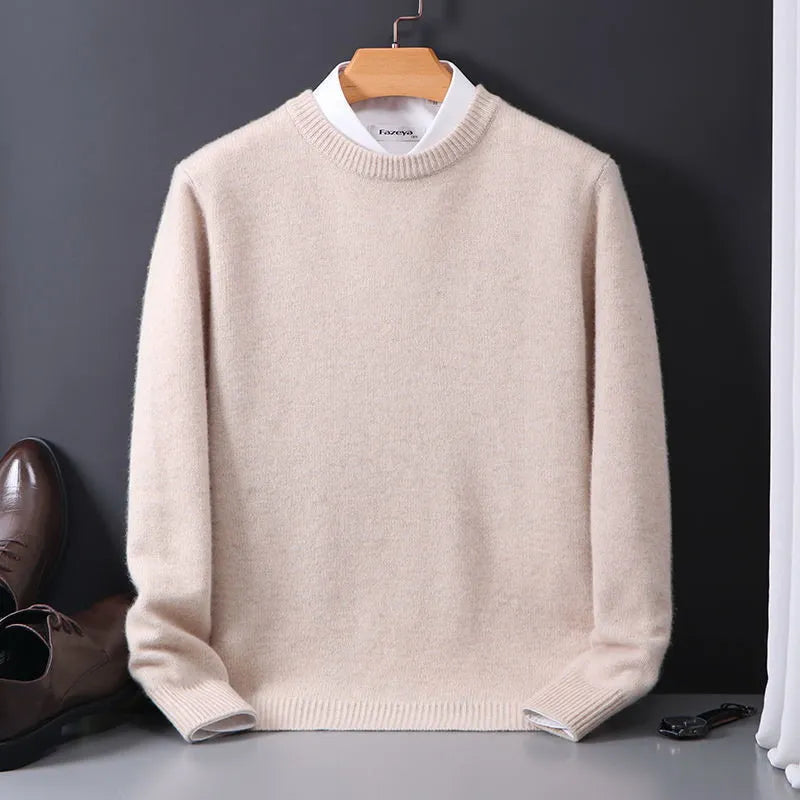 James | Classic Sweater